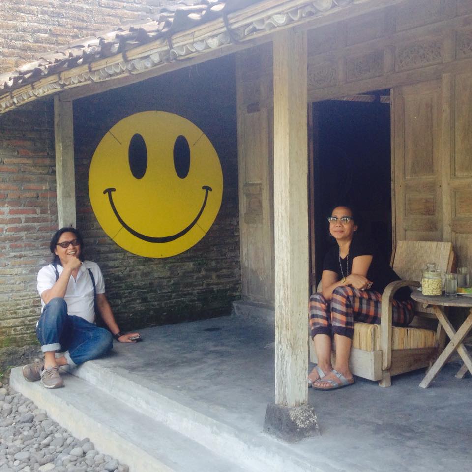 菲律賓 Alfredo and Isabel 夫妻現在人在印尼參訪印尼藝術家工作室