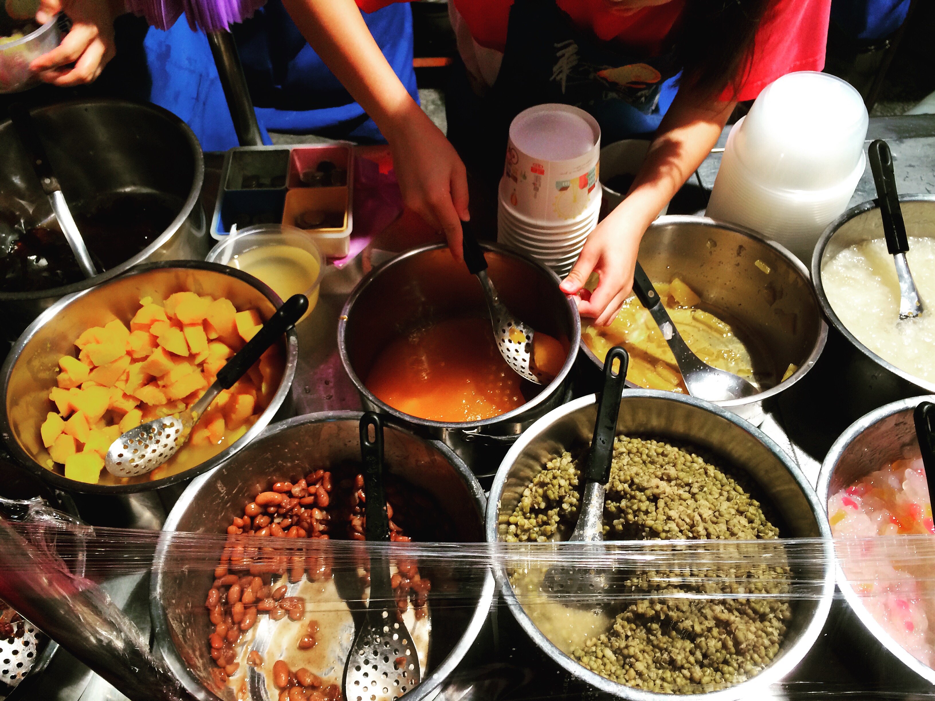 Dessert with sweet potato, red bean, green bean, taro and etc.