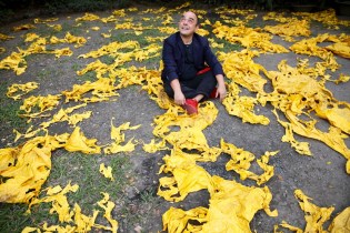 Manila Biennale director and art and culture provocateur Carlos Celdran.